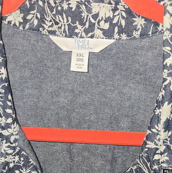 Women's Jean Dress - Picture 2 of 5